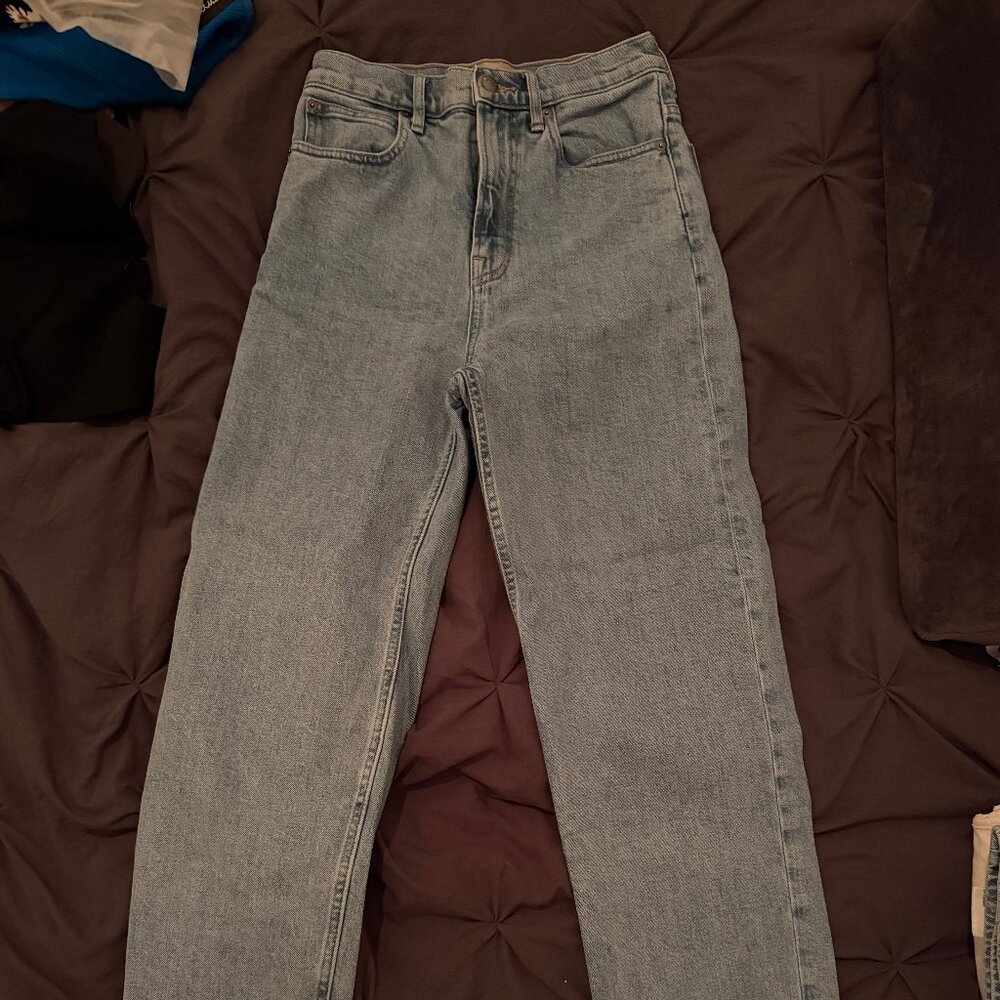 Everlane The Way High Light Wash